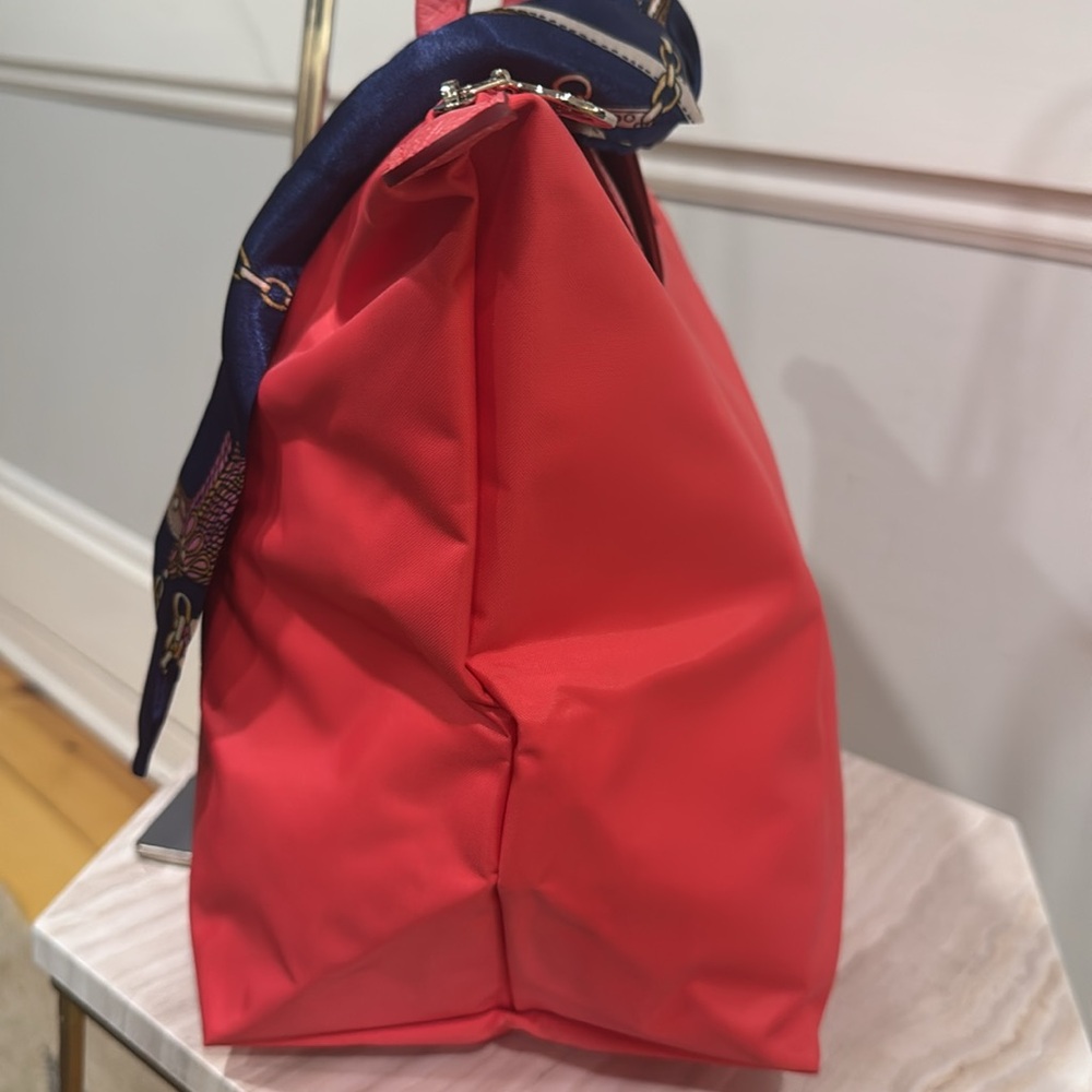 Longchamp Bag Large Coral Le Tote Bag - Picture 9 of 17